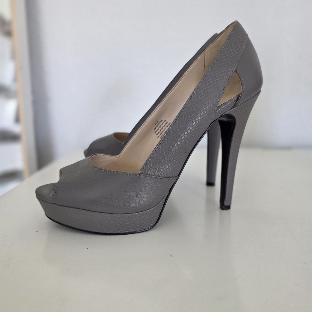 Nine West Grey Heels